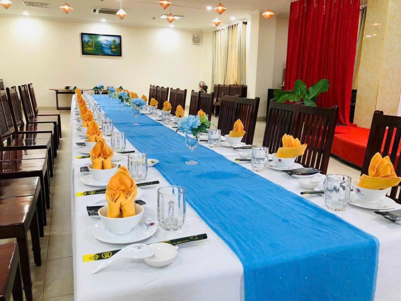 Khach San Hung Vuong Quang Ngai Hotel Buitenkant foto