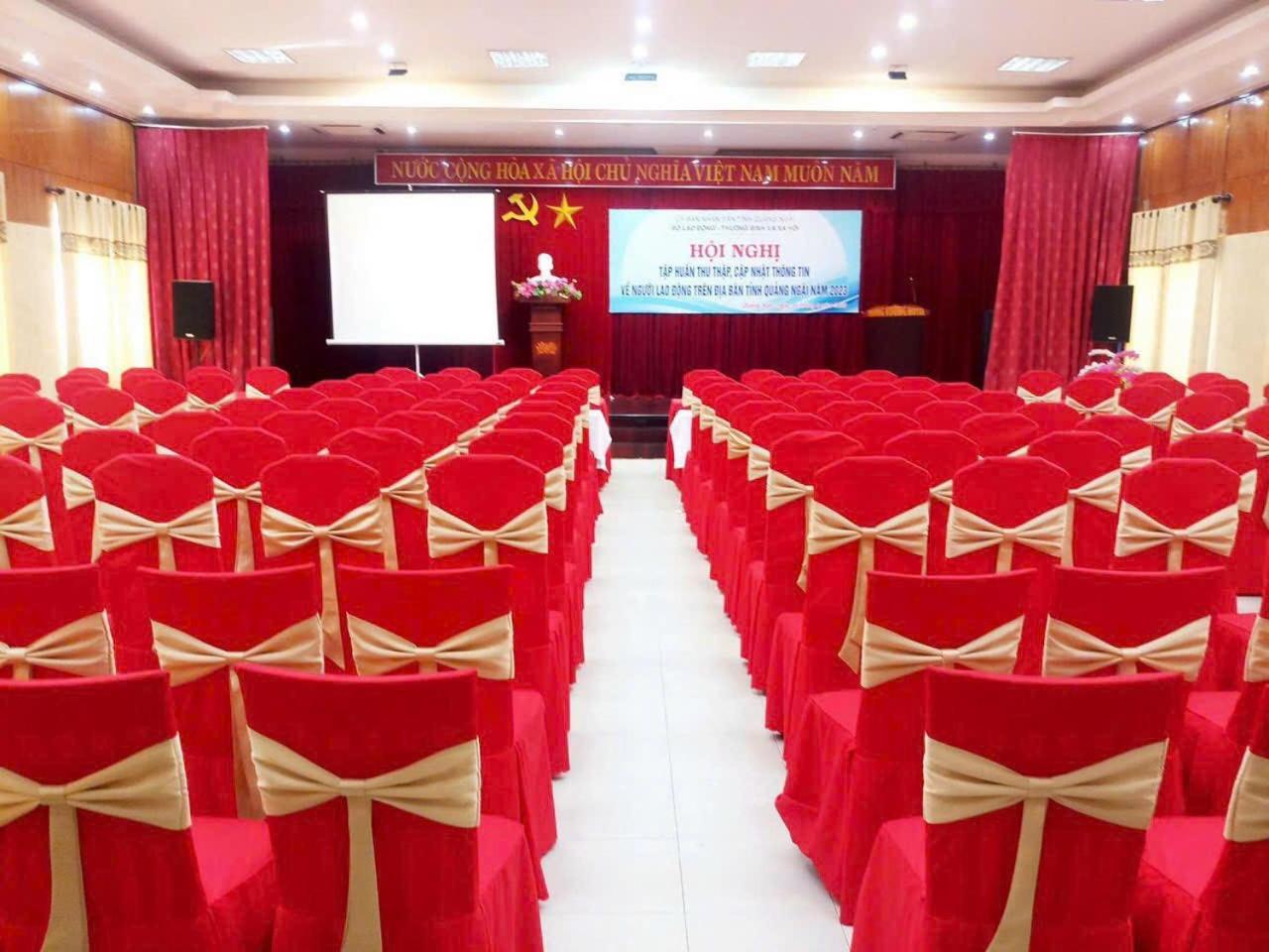 Khach San Hung Vuong Quang Ngai Hotel Buitenkant foto