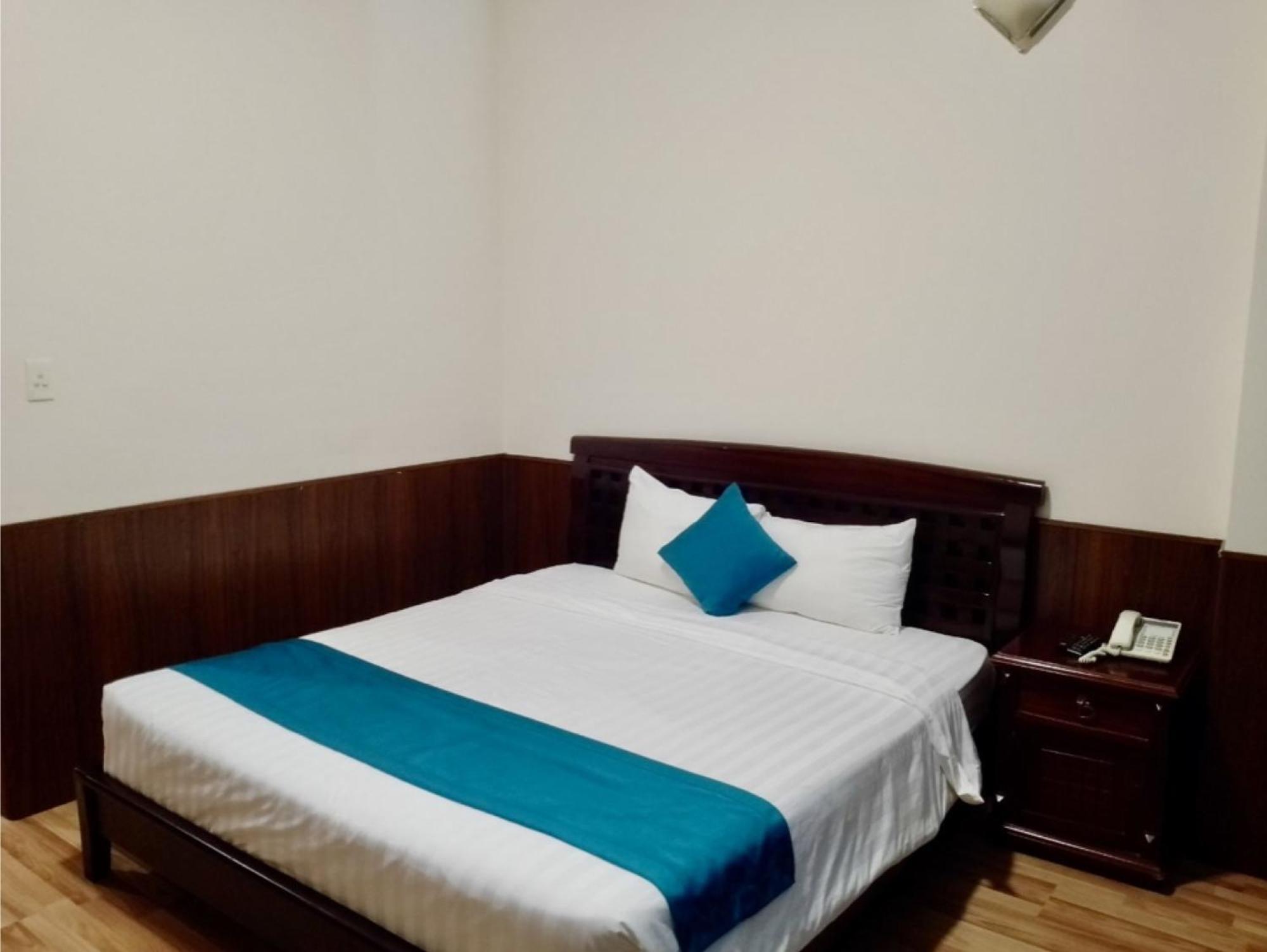 Khach San Hung Vuong Quang Ngai Hotel Buitenkant foto
