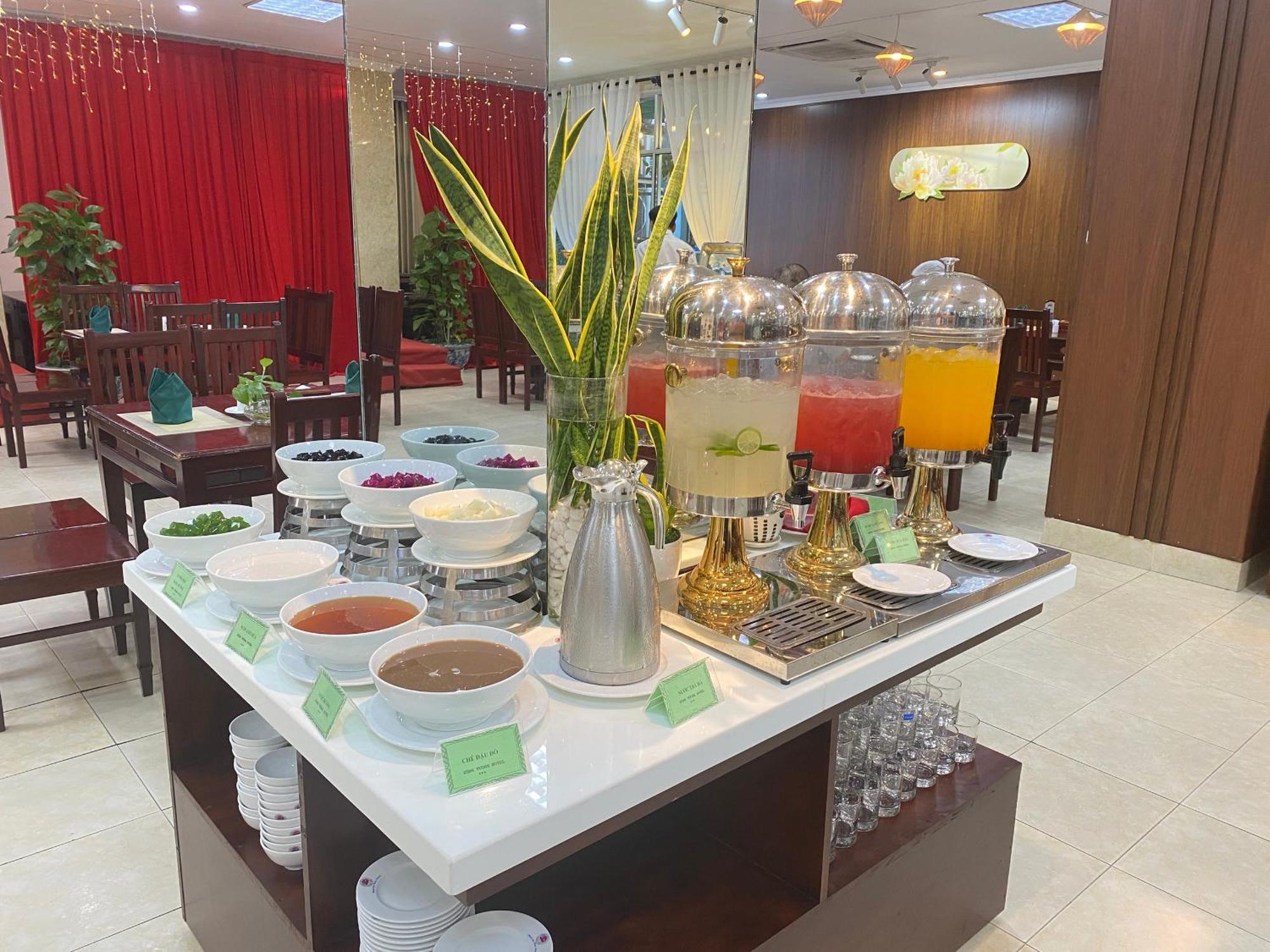 Khach San Hung Vuong Quang Ngai Hotel Buitenkant foto