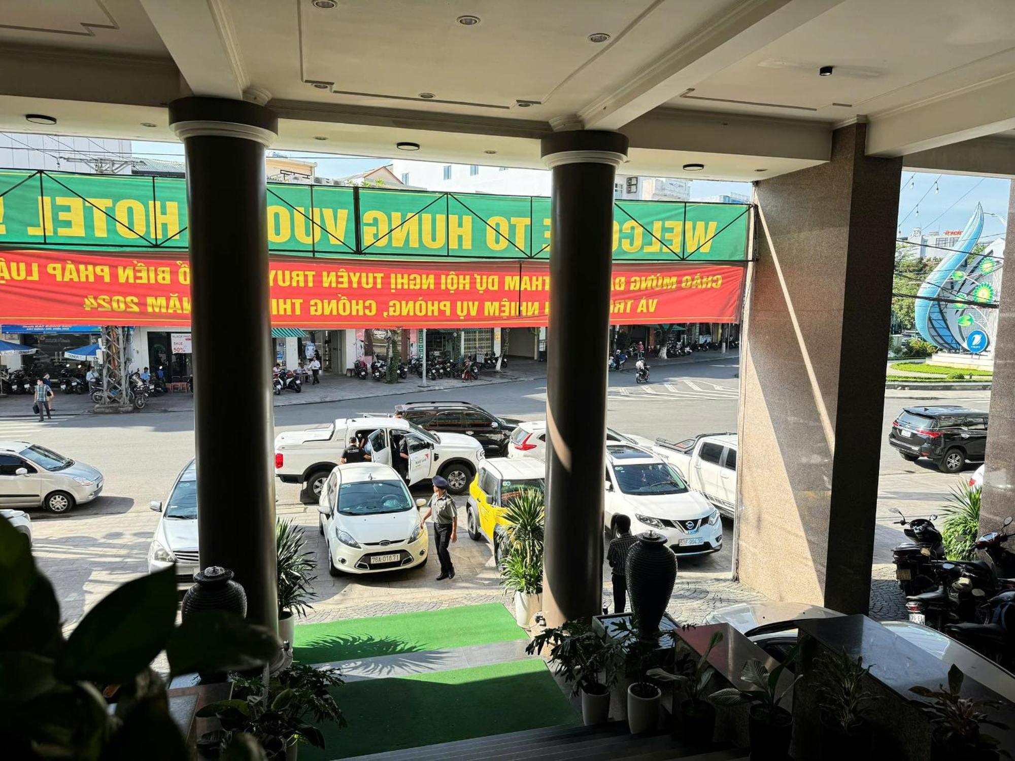 Khach San Hung Vuong Quang Ngai Hotel Buitenkant foto