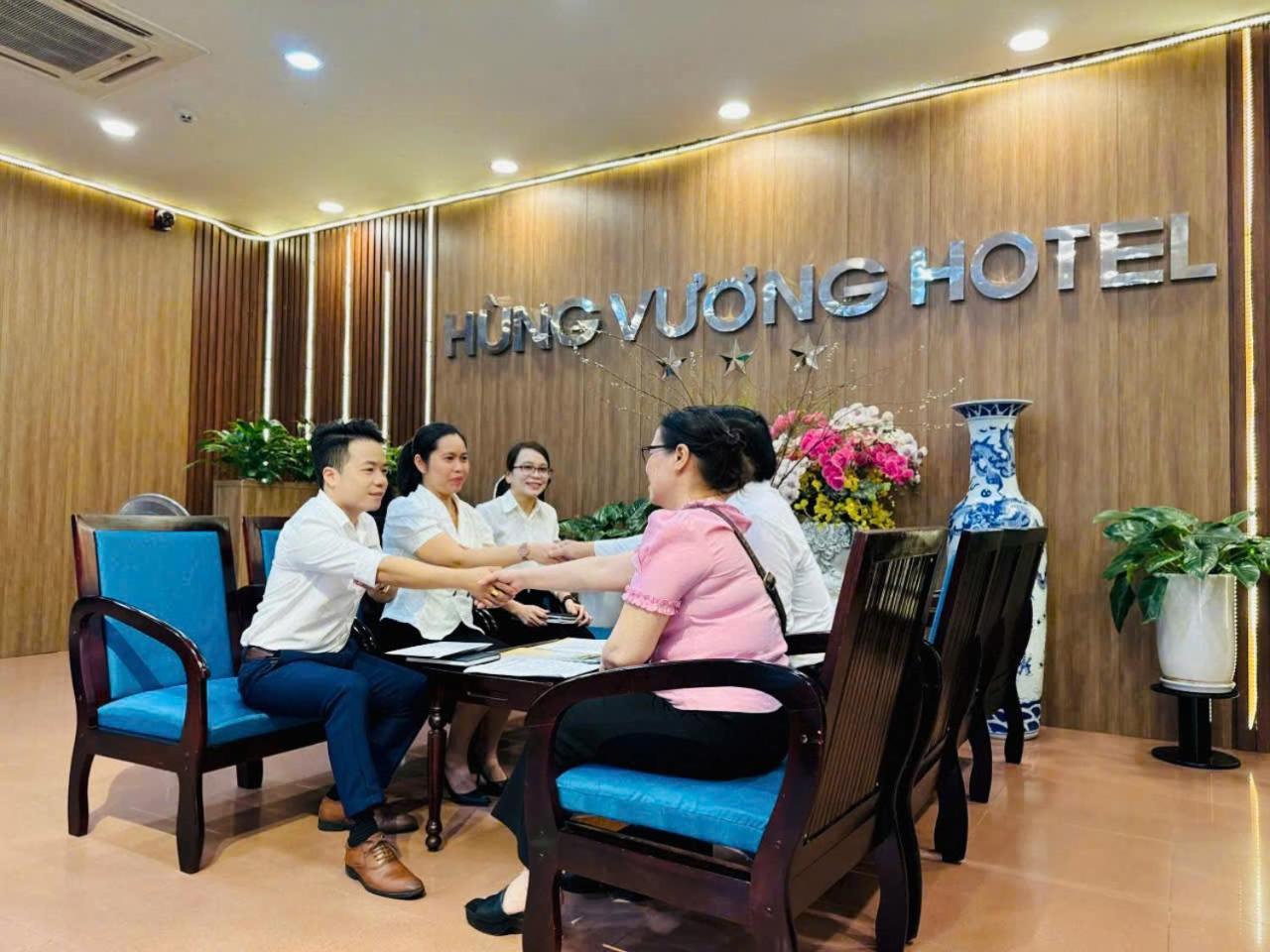 Khach San Hung Vuong Quang Ngai Hotel Buitenkant foto