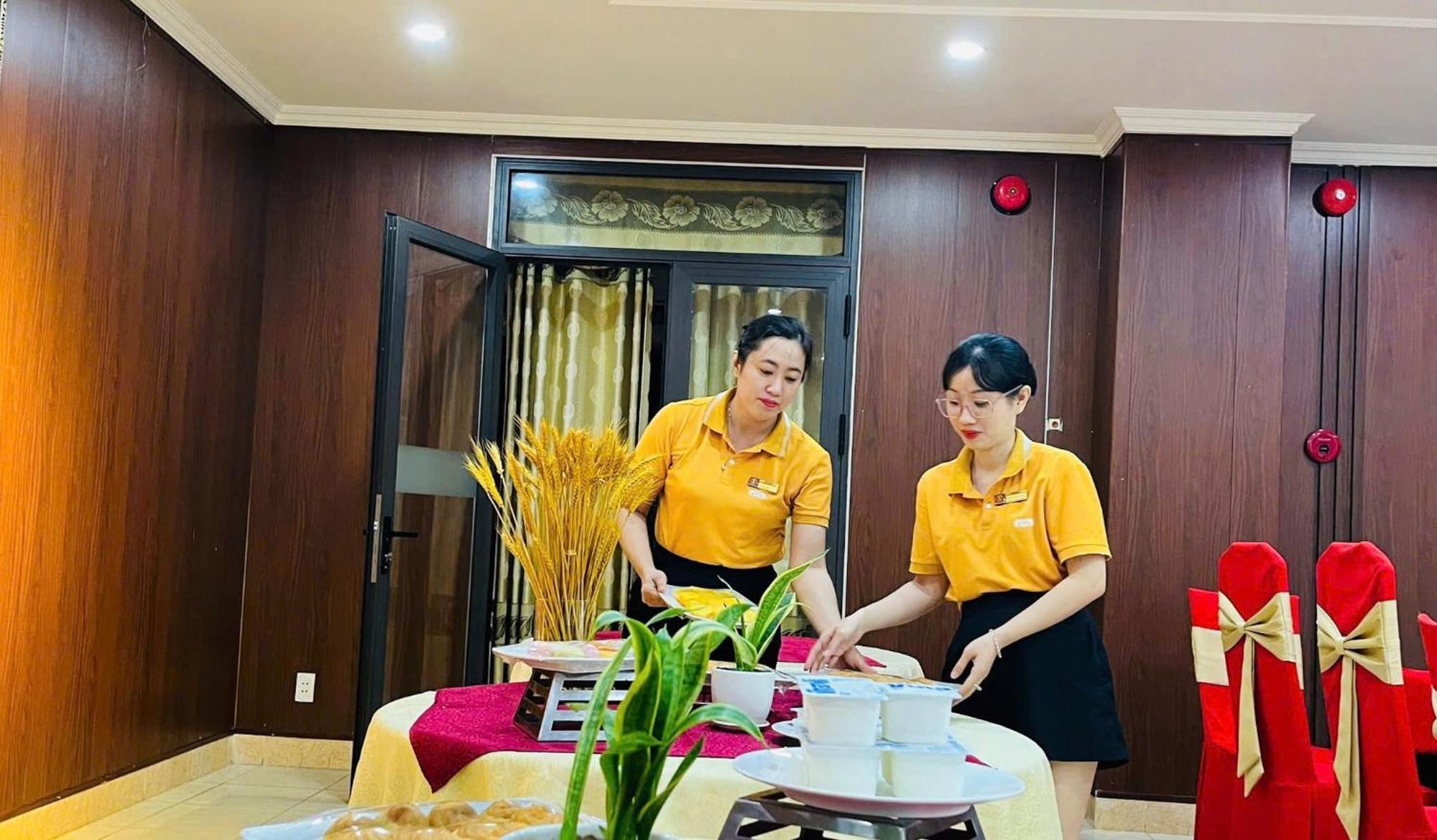 Khach San Hung Vuong Quang Ngai Hotel Buitenkant foto