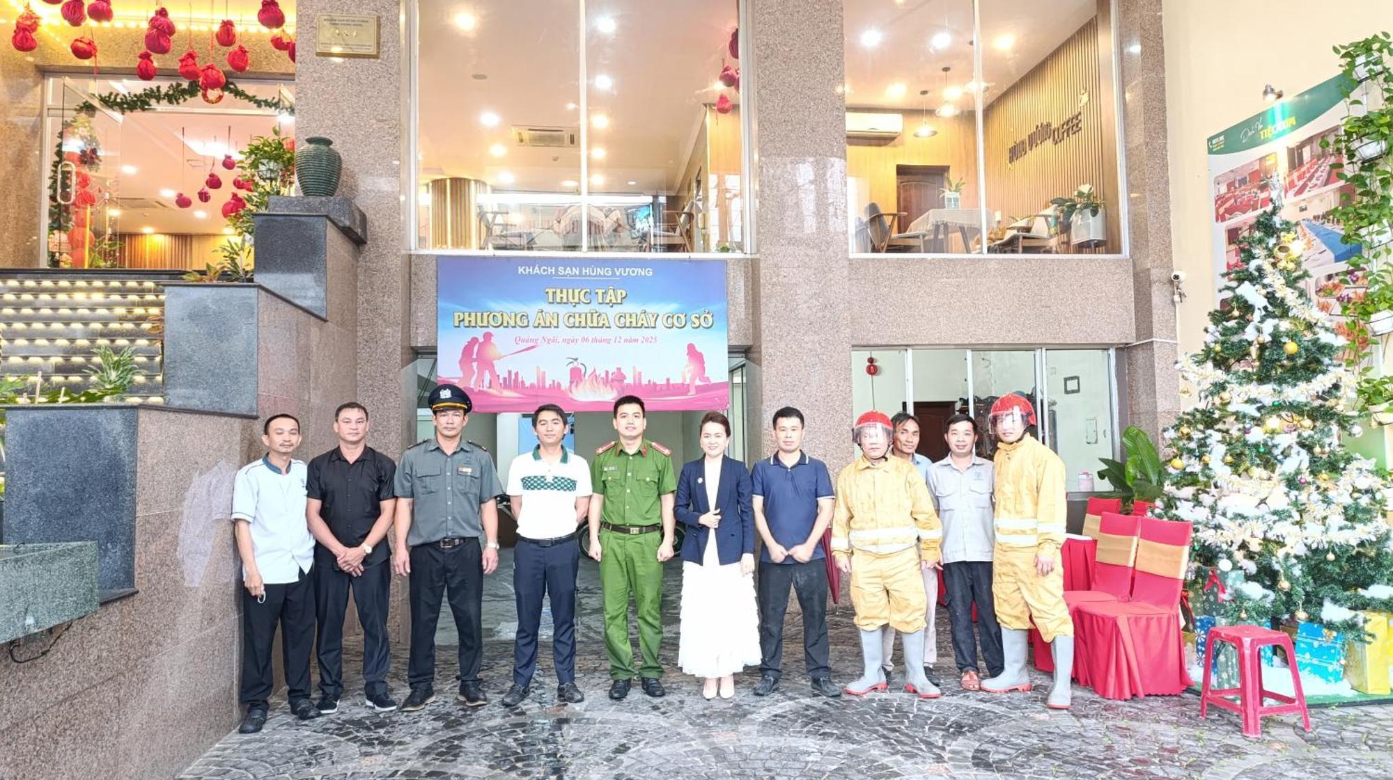 Khach San Hung Vuong Quang Ngai Hotel Buitenkant foto