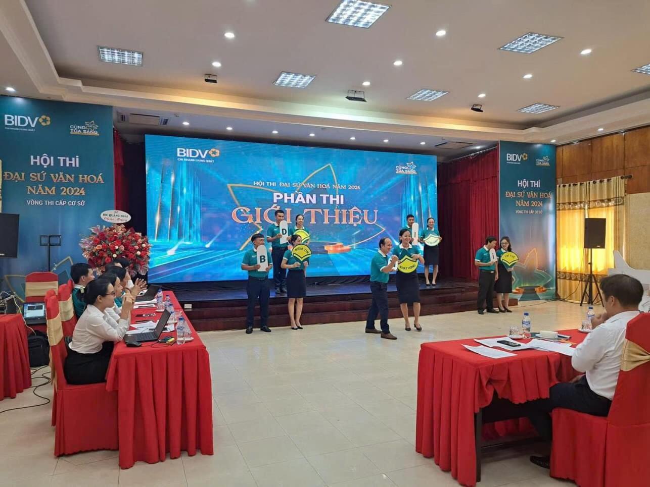 Khach San Hung Vuong Quang Ngai Hotel Buitenkant foto